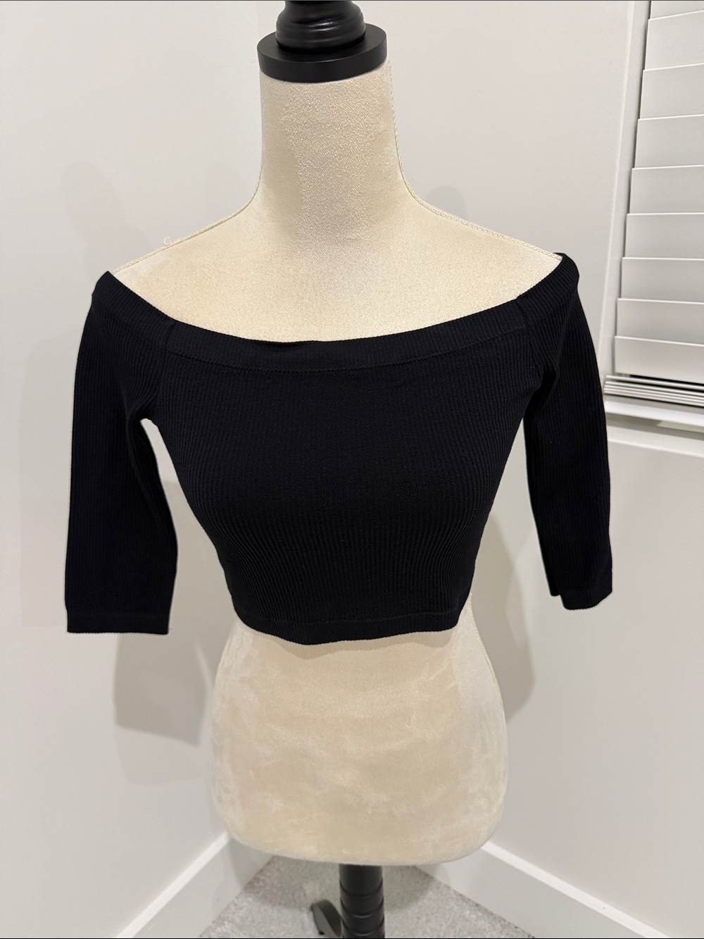 Garage Black Off-Shoulder Ribbed Crop Top
